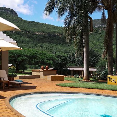Madi A Thavha Mountain Lodge Louis Trichardt Exterior photo
