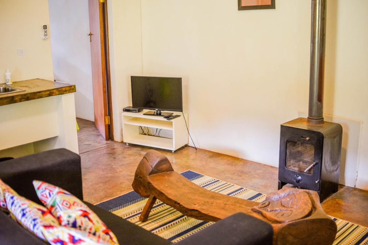 Madi A Thavha Mountain Lodge Louis Trichardt Exterior photo