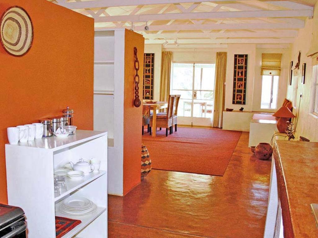 Madi A Thavha Mountain Lodge Louis Trichardt Exterior photo