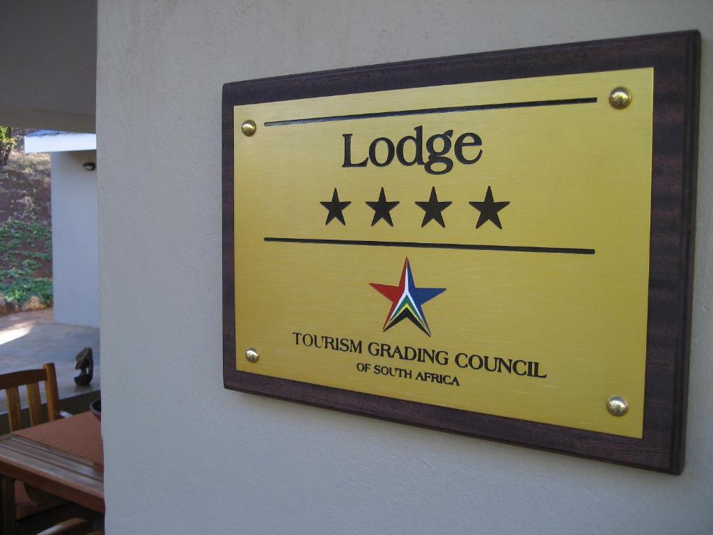 Madi A Thavha Mountain Lodge Louis Trichardt Exterior photo